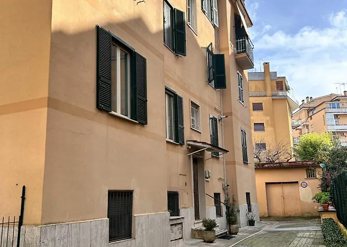 At Gigi's House - Gemelli Lejlighed *